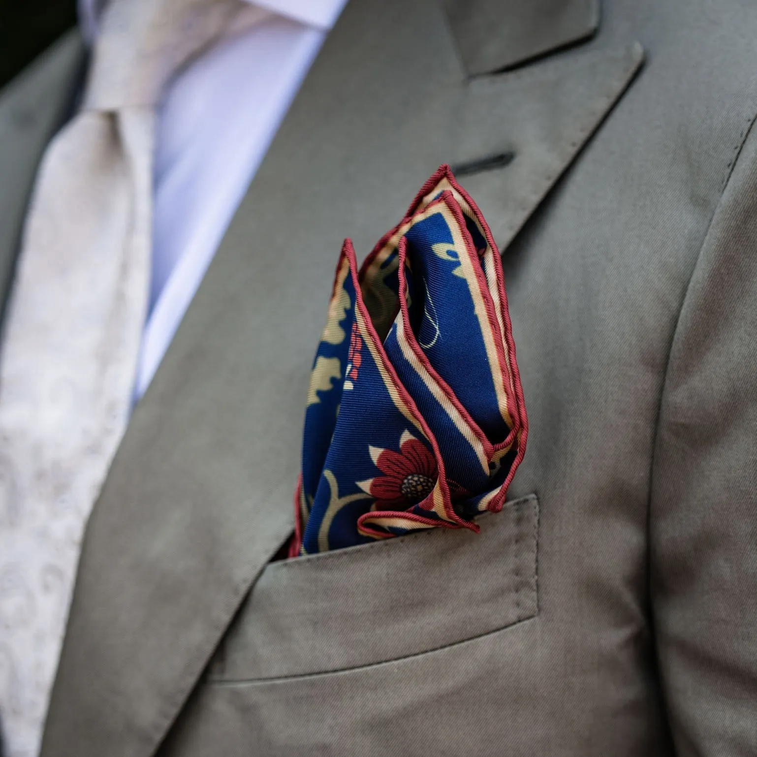 Pavone - Silk Pocket Square - Royal Blue