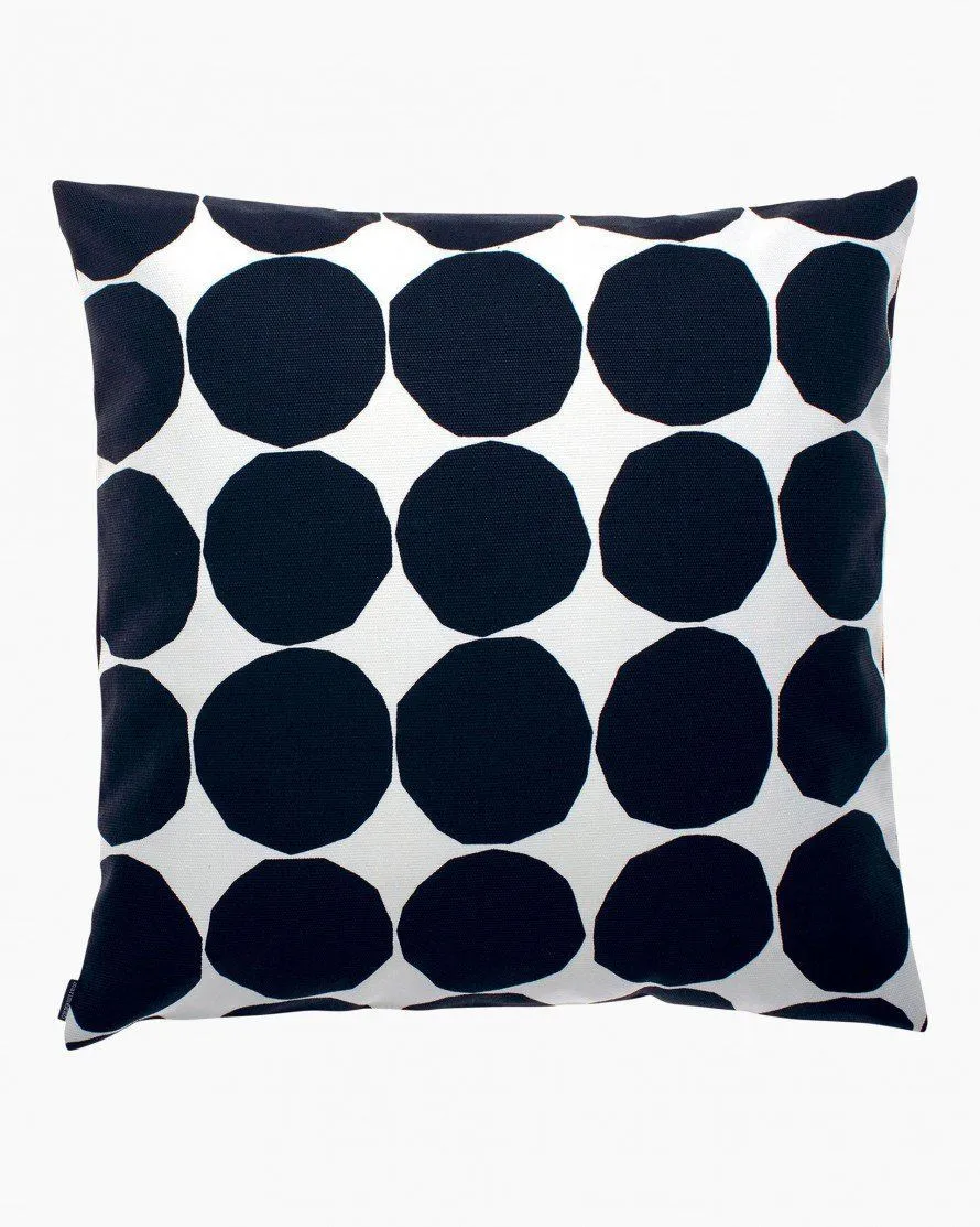 pienet kivet cushion cover